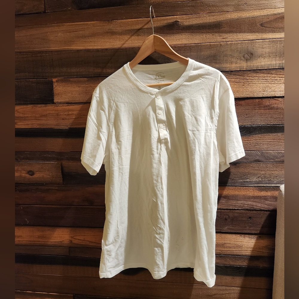 J. Crew Henley T-shirt in size XXL slim